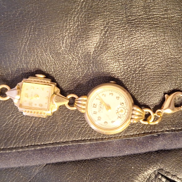Elegant vintage timepiece watches recreated into a whimsical bracelet. - Picture 5 of 10
